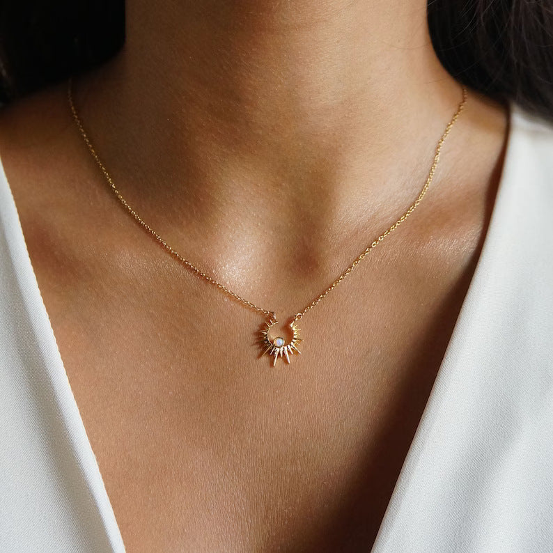 Sunburst White Jade Necklace